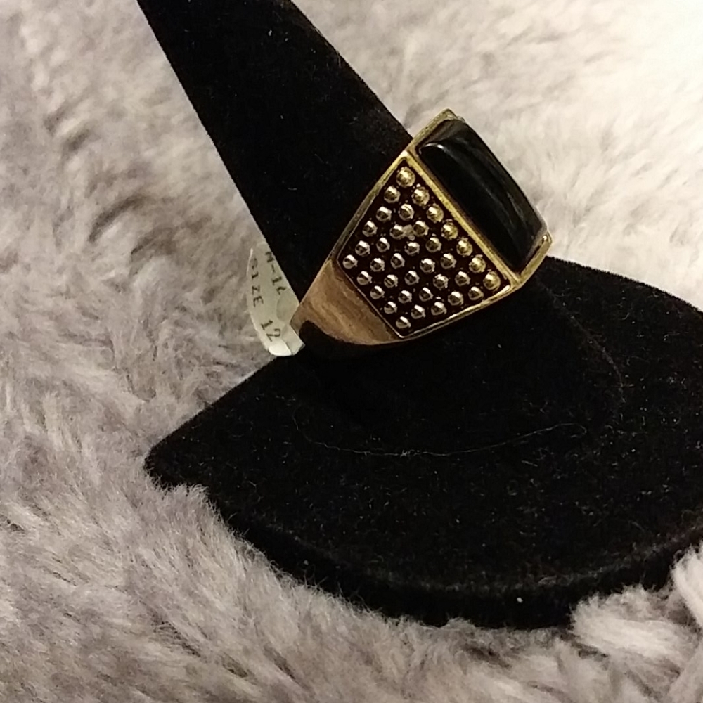 Black Stone Men's Ring - Picture 2 of 5